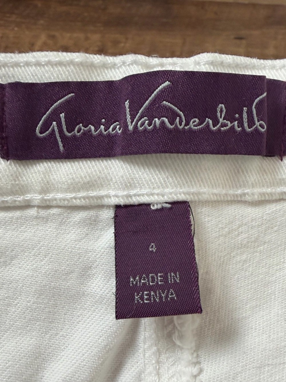 Gloria Vanderbilt White Amanda Capri High-Waist Cropped Stretch Denim Pants Sz 4 - Picture 6 of 16